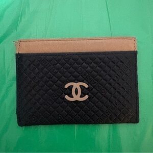 Auth CHANEL Quilted leathers Black and Tan Card Holder used